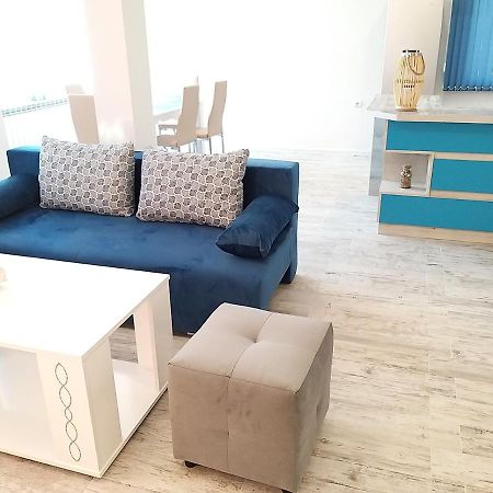 Апартамент Трапезица Скай Veliko Tarnovo Ngoại thất bức ảnh