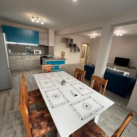 Апартамент Трапезица Скай Veliko Tarnovo Ngoại thất bức ảnh
