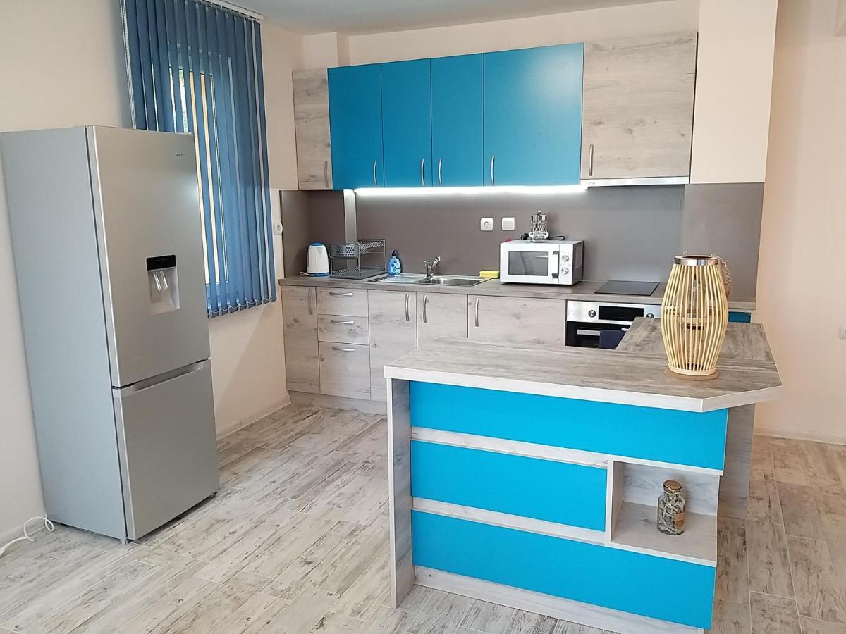 Апартамент Трапезица Скай Veliko Tarnovo Ngoại thất bức ảnh